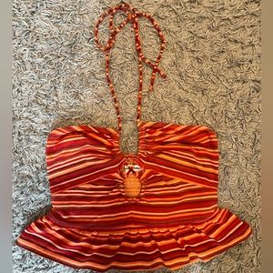 Hollister top, ties around neck, size medium